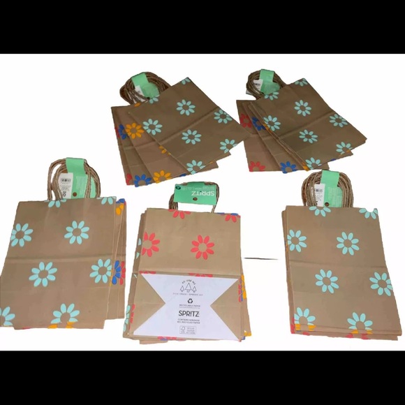 20ct Lot Target Spritz Floral Print Paper Rope Handle Gift Bags Lot 5 Packs 20ct - Picture 1 of 5